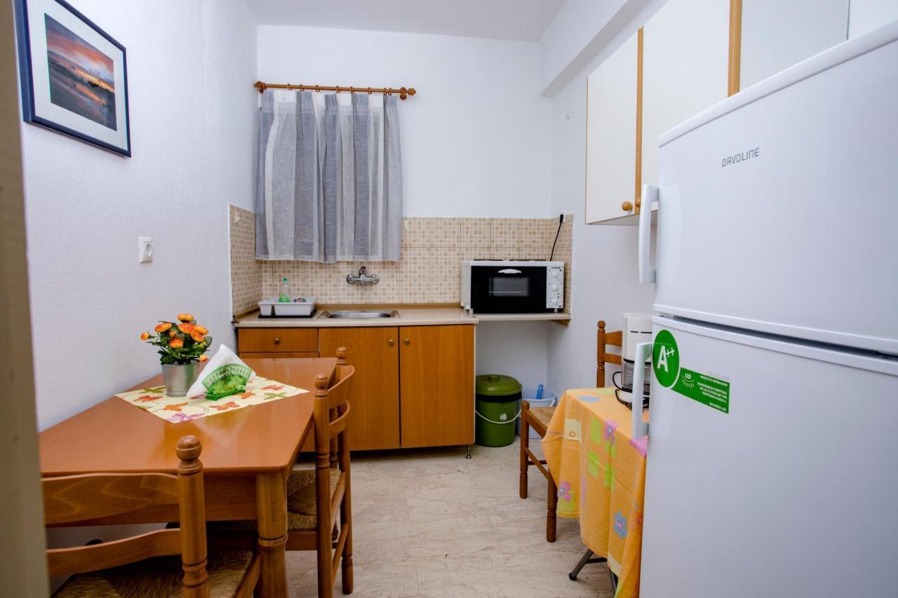 Maik Apartments Metamorfosi  Exterior photo